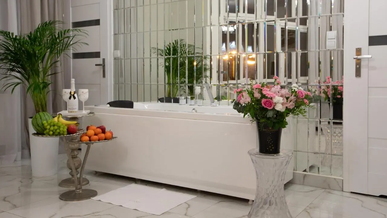 Apartament Old Town View Sauna&Jacuzzi Poznan location